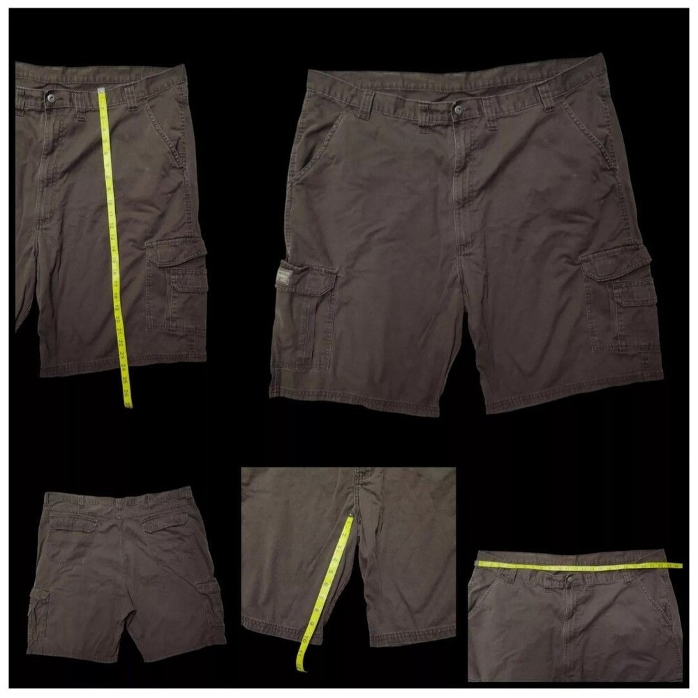 Y2K Era Wrangler Authentics Baggy CARGO SHORTS Size 46 Chocolate Brown